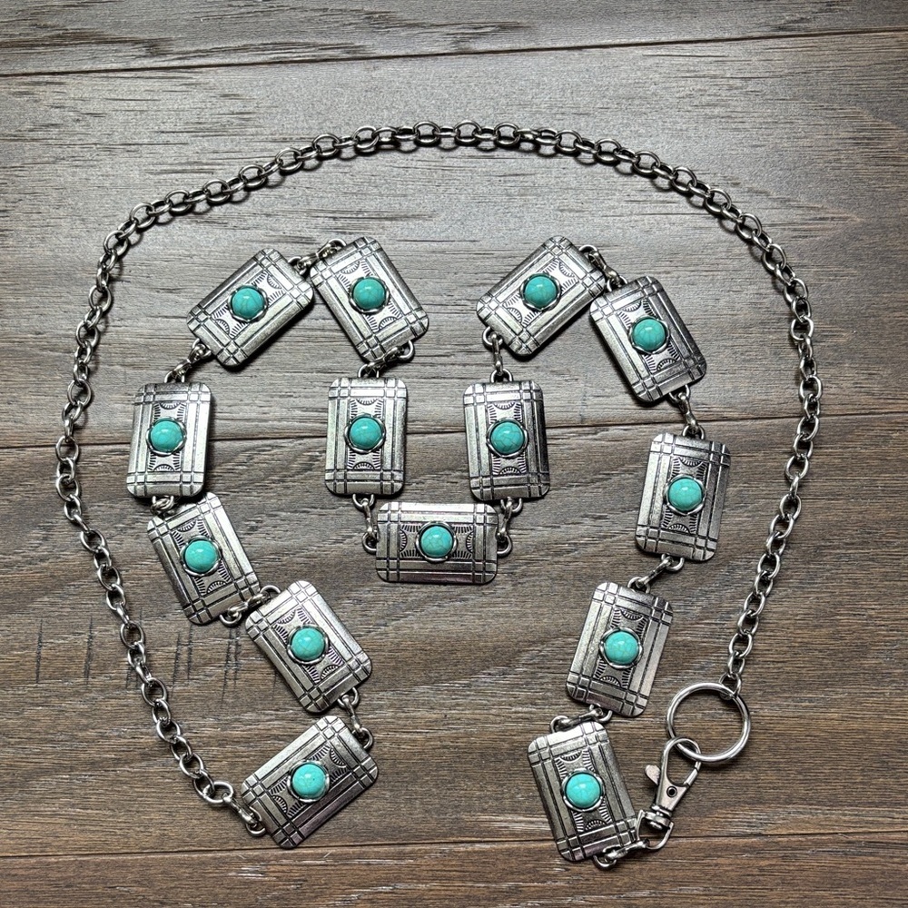 American Bison chain belt,silvertone rectangles w/ faux turquoise stones,trendy